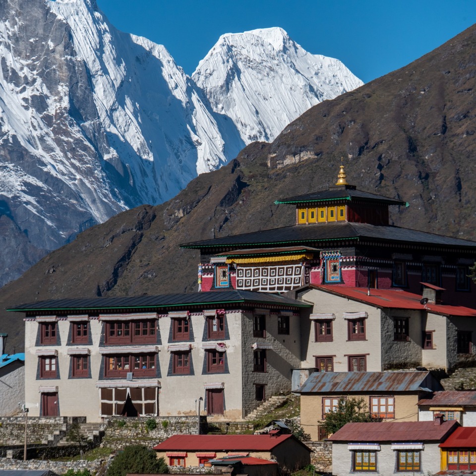 Komfortabler Everest-Trek & Safari-Abenteuer